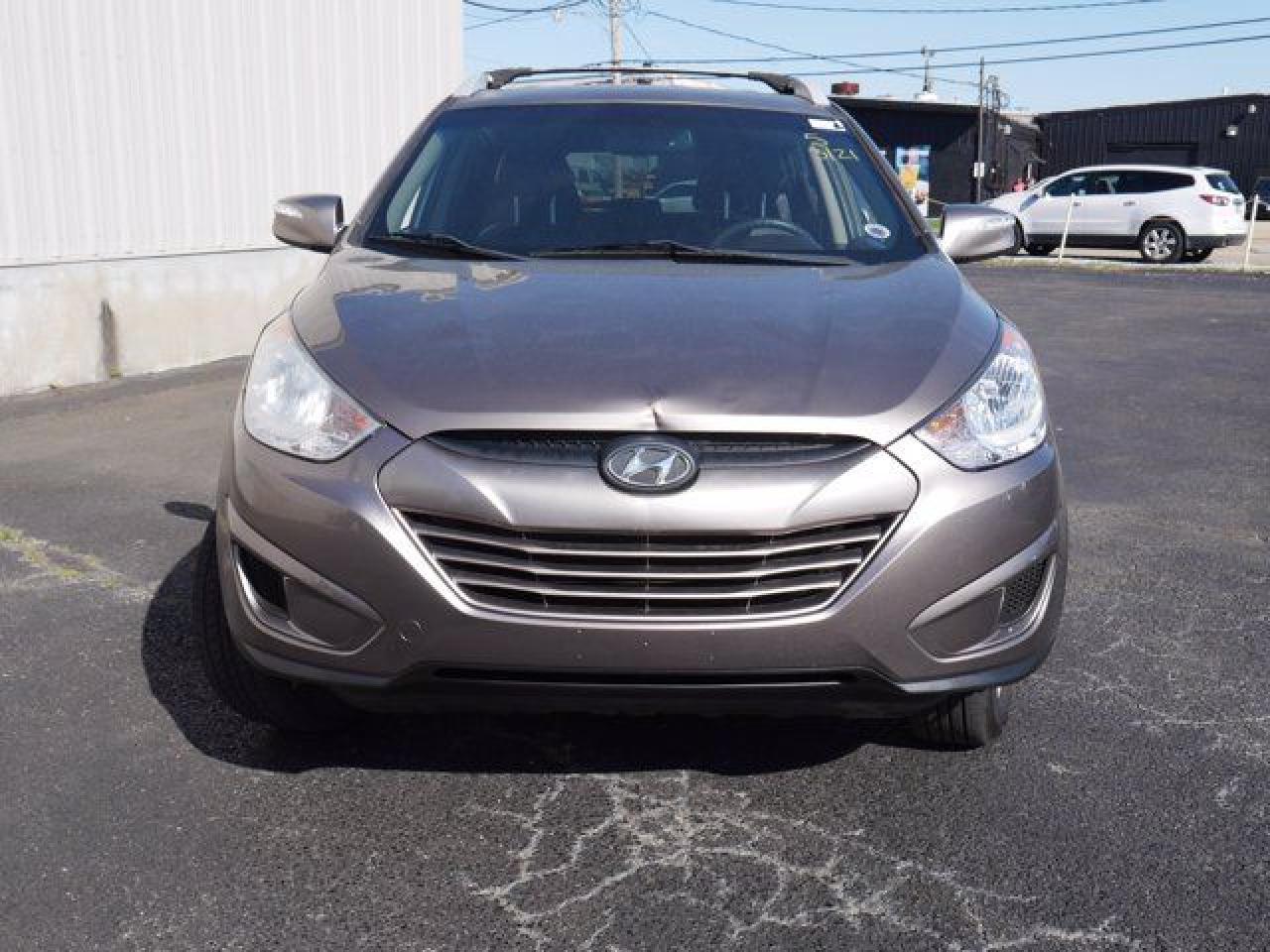 2012 Hyundai Tucson VIN KM8JU3AC5CU422583 photo 2