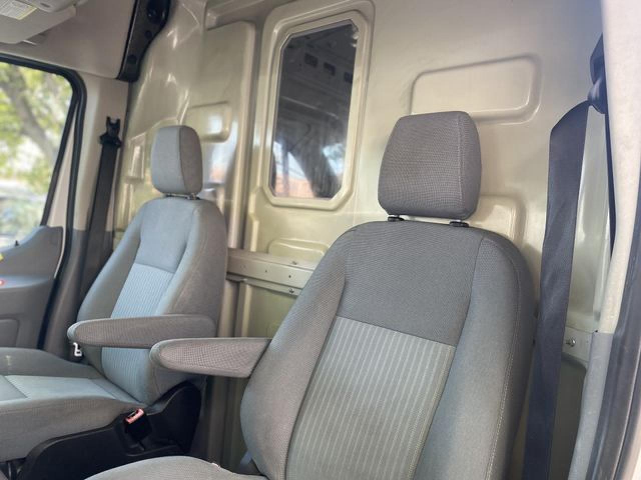 2015 Ford Transit VIN 1FTNE2CM8FKB31398 photo 12