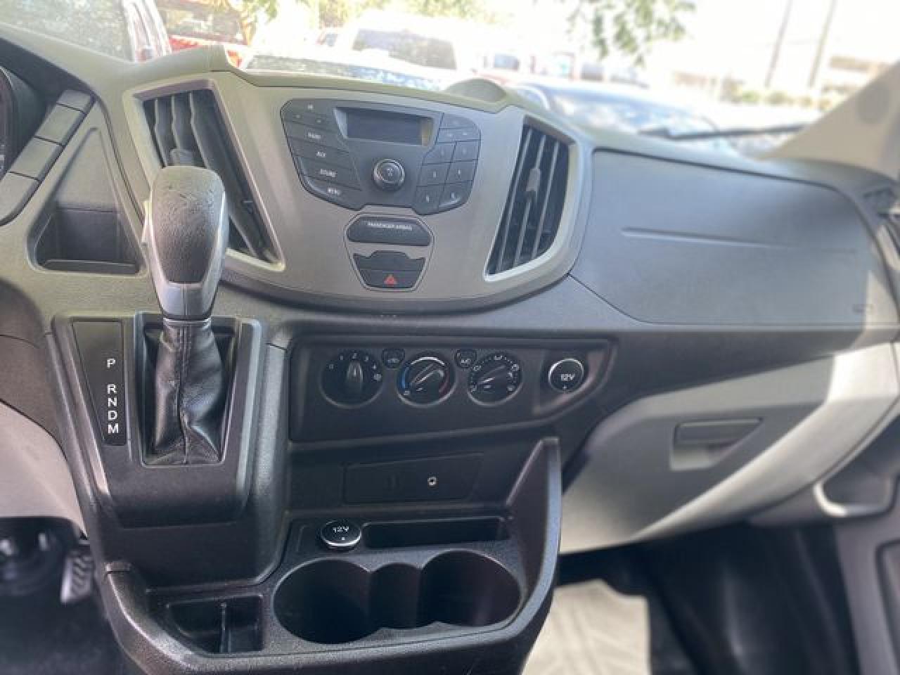 2015 Ford Transit VIN 1FTNE2CM8FKB31398 photo 10