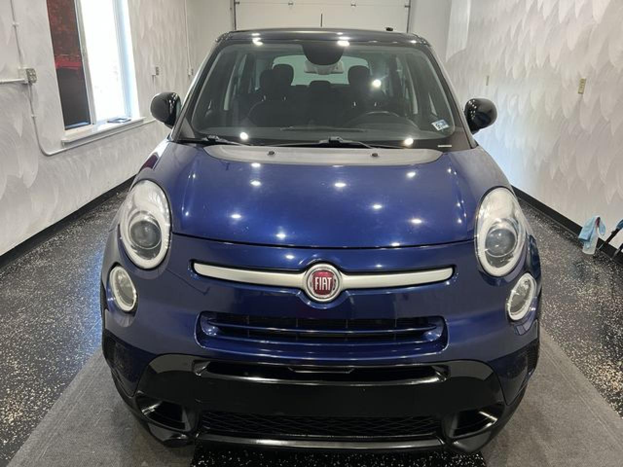2016 Fiat 500l VIN ZFBCFADH0GZ038256 photo 2