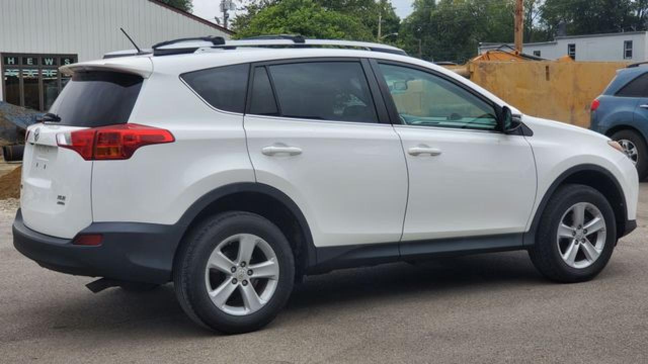 2014 Toyota Rav4 VIN 2T3RFREV8EW213523 photo 3