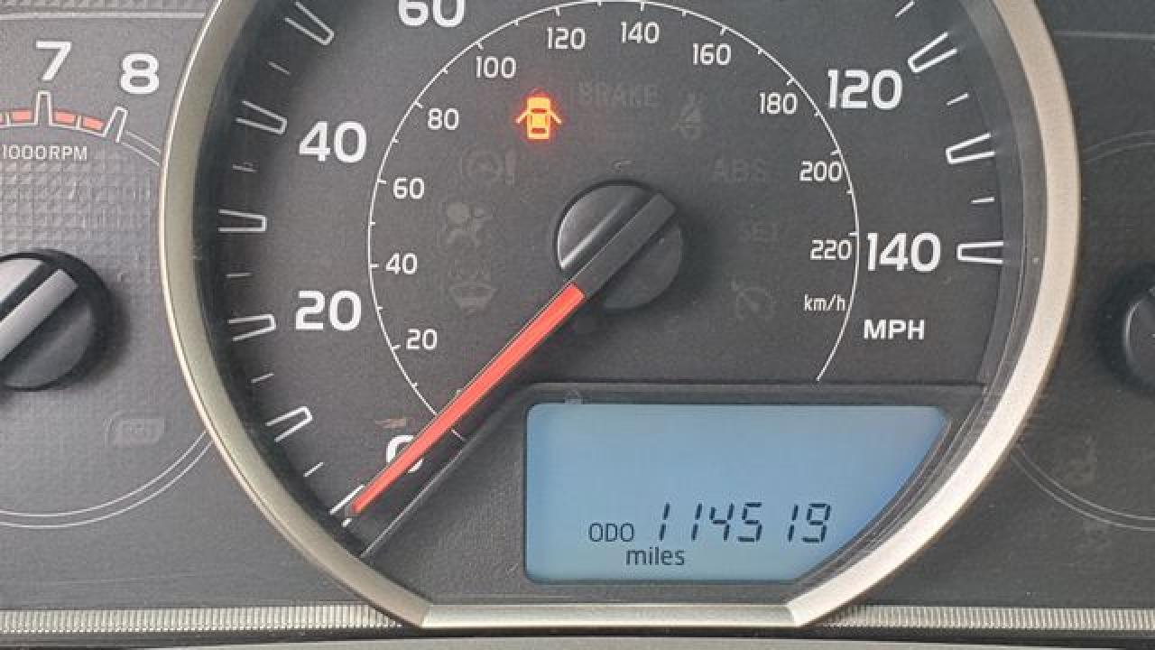 2014 Toyota Rav4 VIN 2T3RFREV8EW213523 photo 9