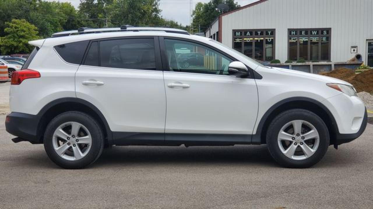 2014 Toyota Rav4 VIN 2T3RFREV8EW213523 photo 2
