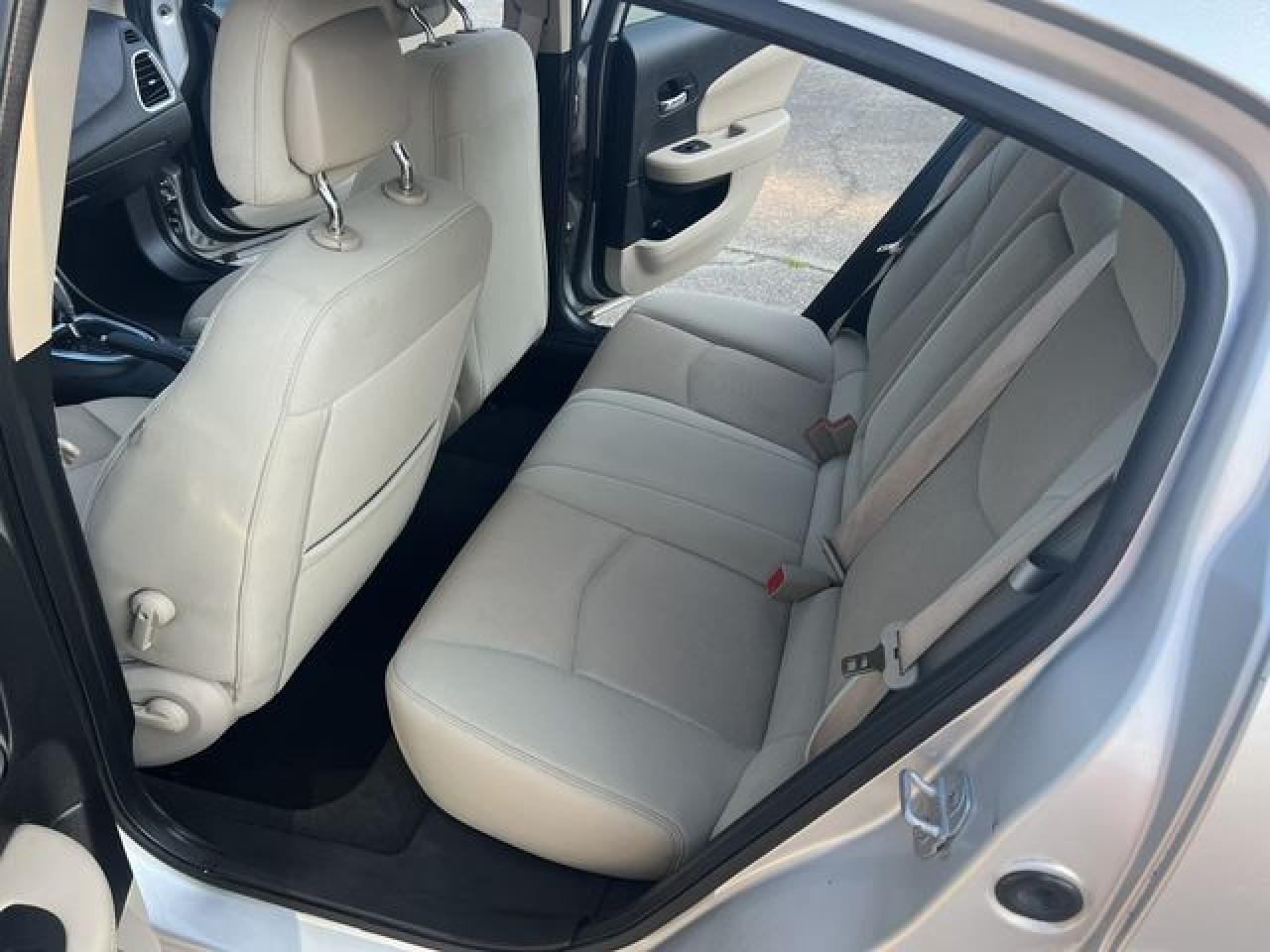 2012 Dodge Avenger VIN 1C3CDZCB8CN163462 photo 8