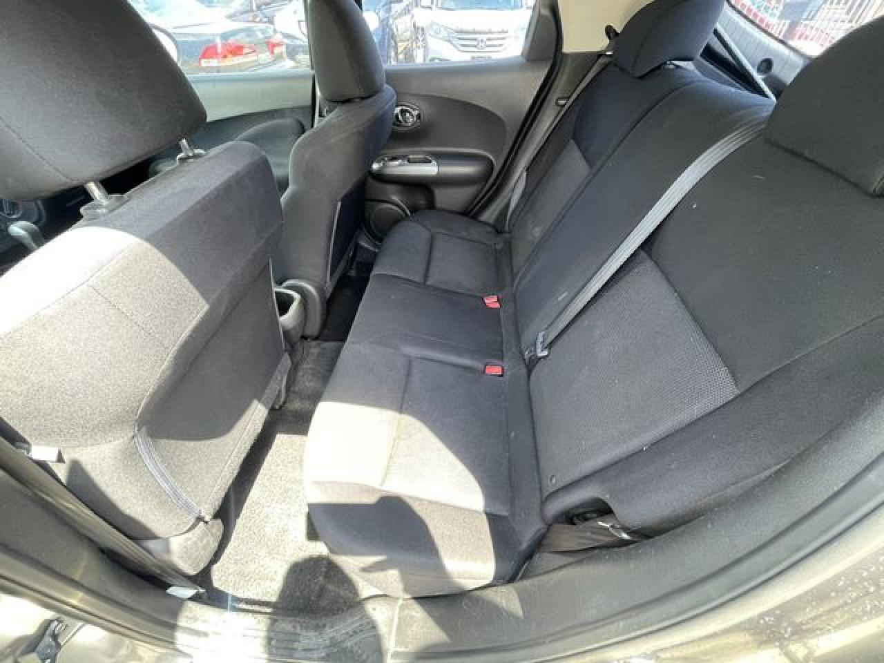 2012 Nissan Juke VIN JN8AF5MR8CT103571 photo 11