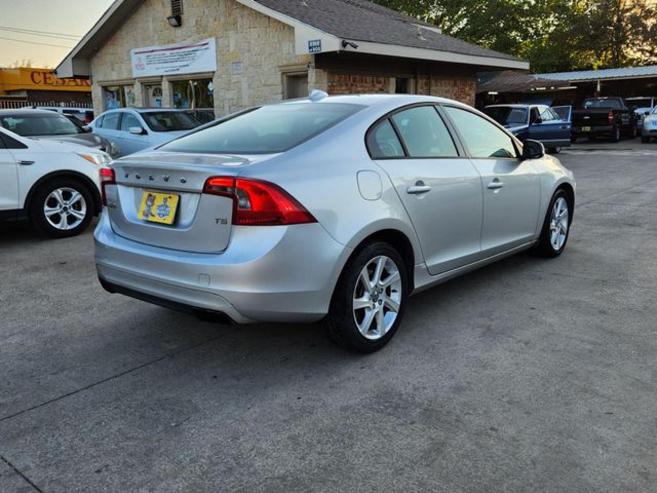 2014 Volvo S60 VIN YV1612FS5E2296652 photo 7