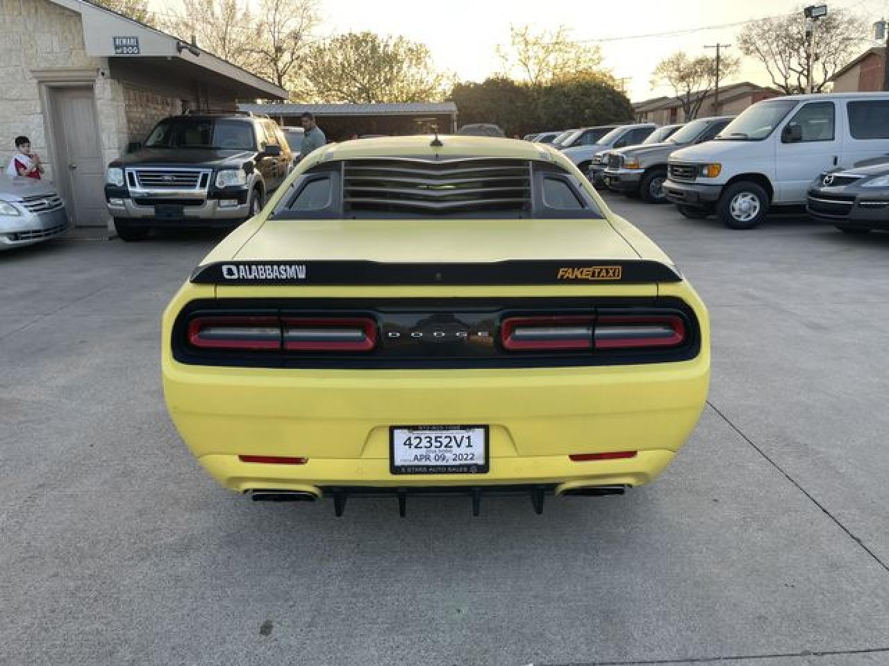 2016 Dodge Challenger VIN 2C3CDZFJ6GH185459 photo 11
