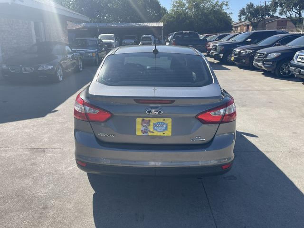 2013 Ford Focus VIN 1FADP3F20DL162924 photo 11