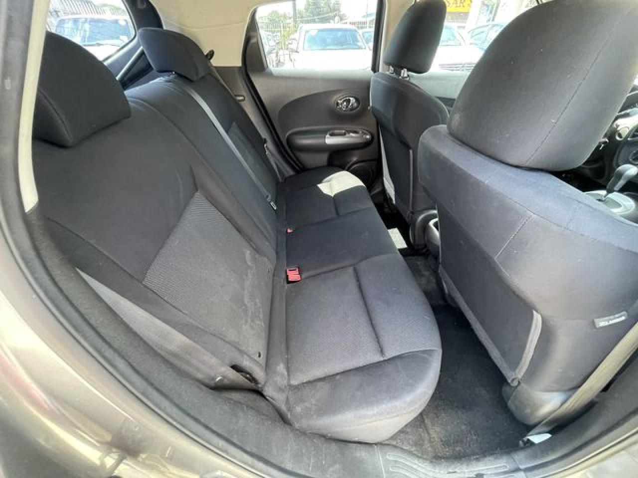 2012 Nissan Juke VIN JN8AF5MR8CT103571 photo 9