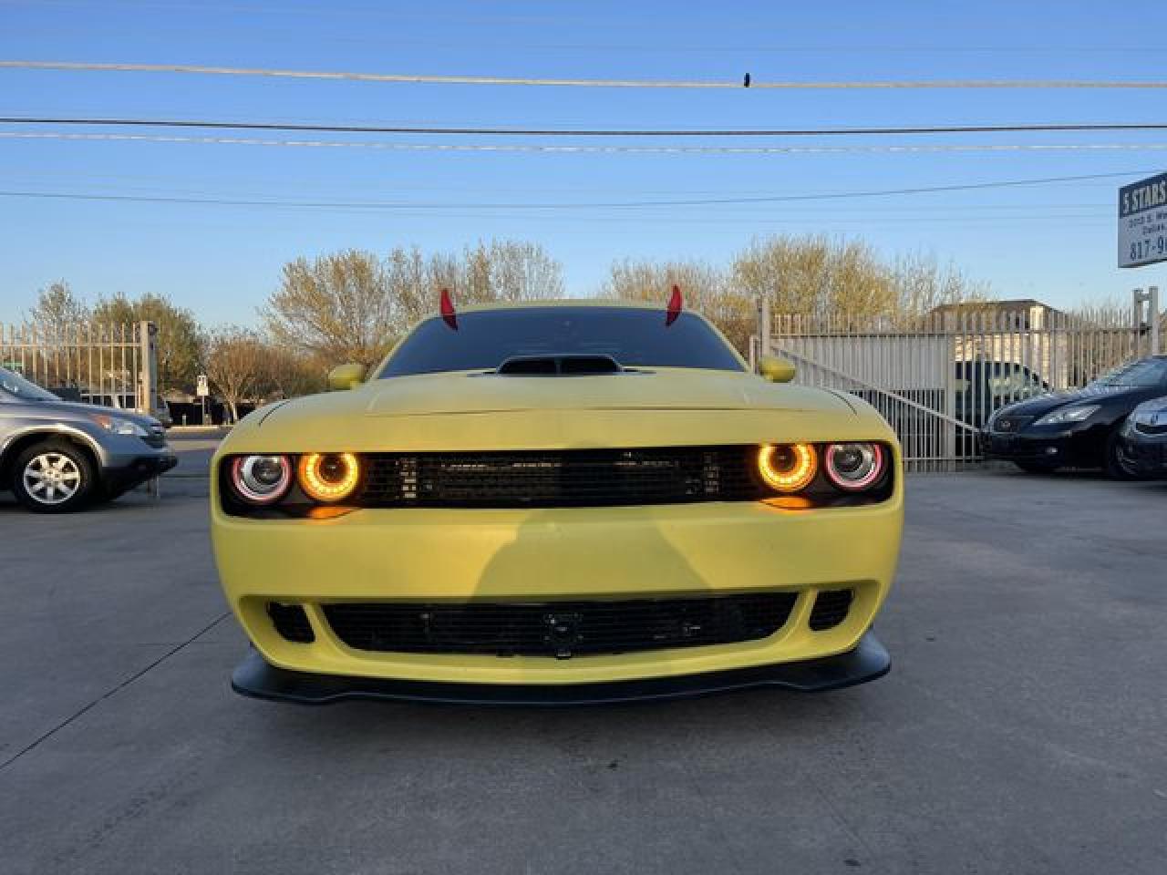 2016 Dodge Challenger VIN 2C3CDZFJ6GH185459 photo 4