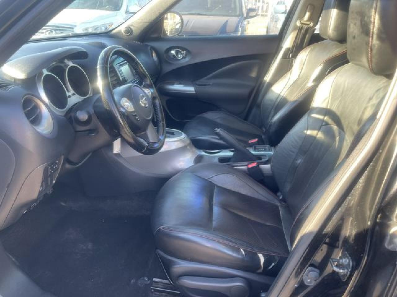 2012 Nissan Juke VIN JN8AF5MR1CT114606 photo 3