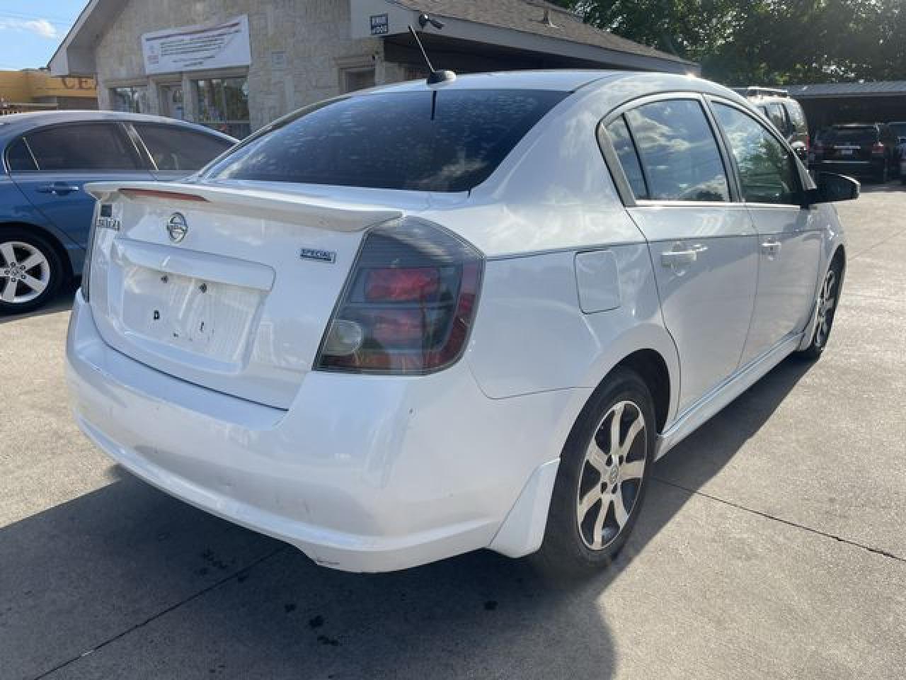 2012 Nissan Sentra VIN 3N1AB6AP6CL667260 photo 2