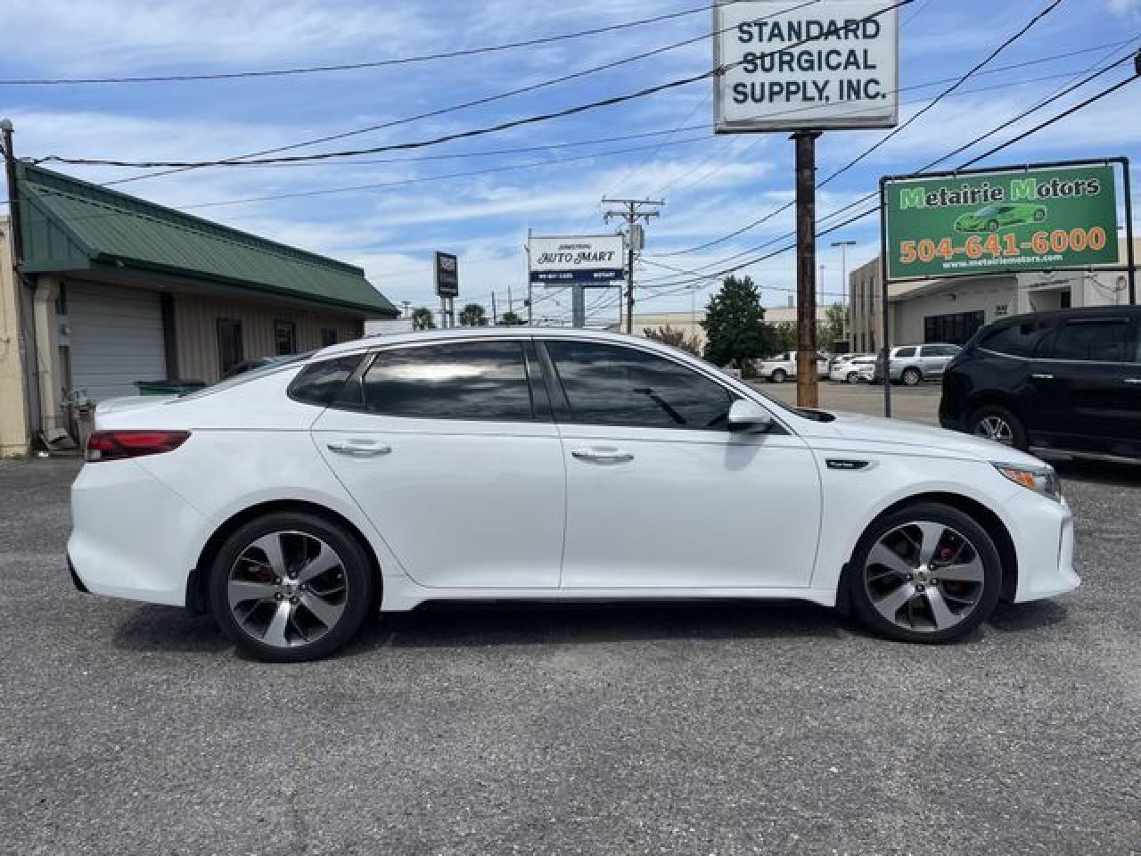 2016 Kia Optima VIN 5XXGW4L24GG002022 photo 8