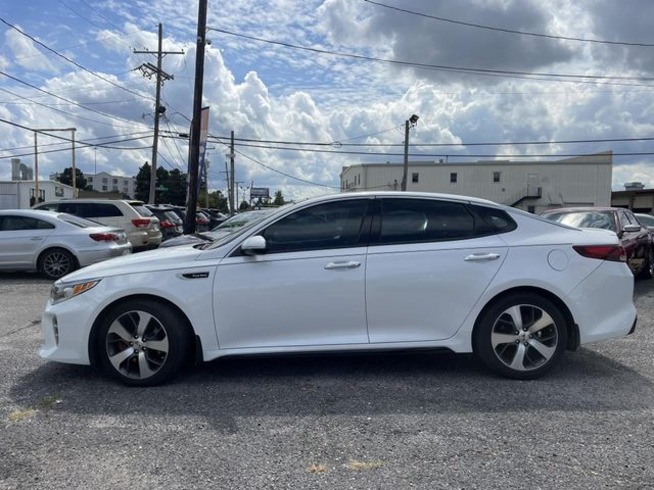 2016 Kia Optima VIN 5XXGW4L24GG002022 photo 4