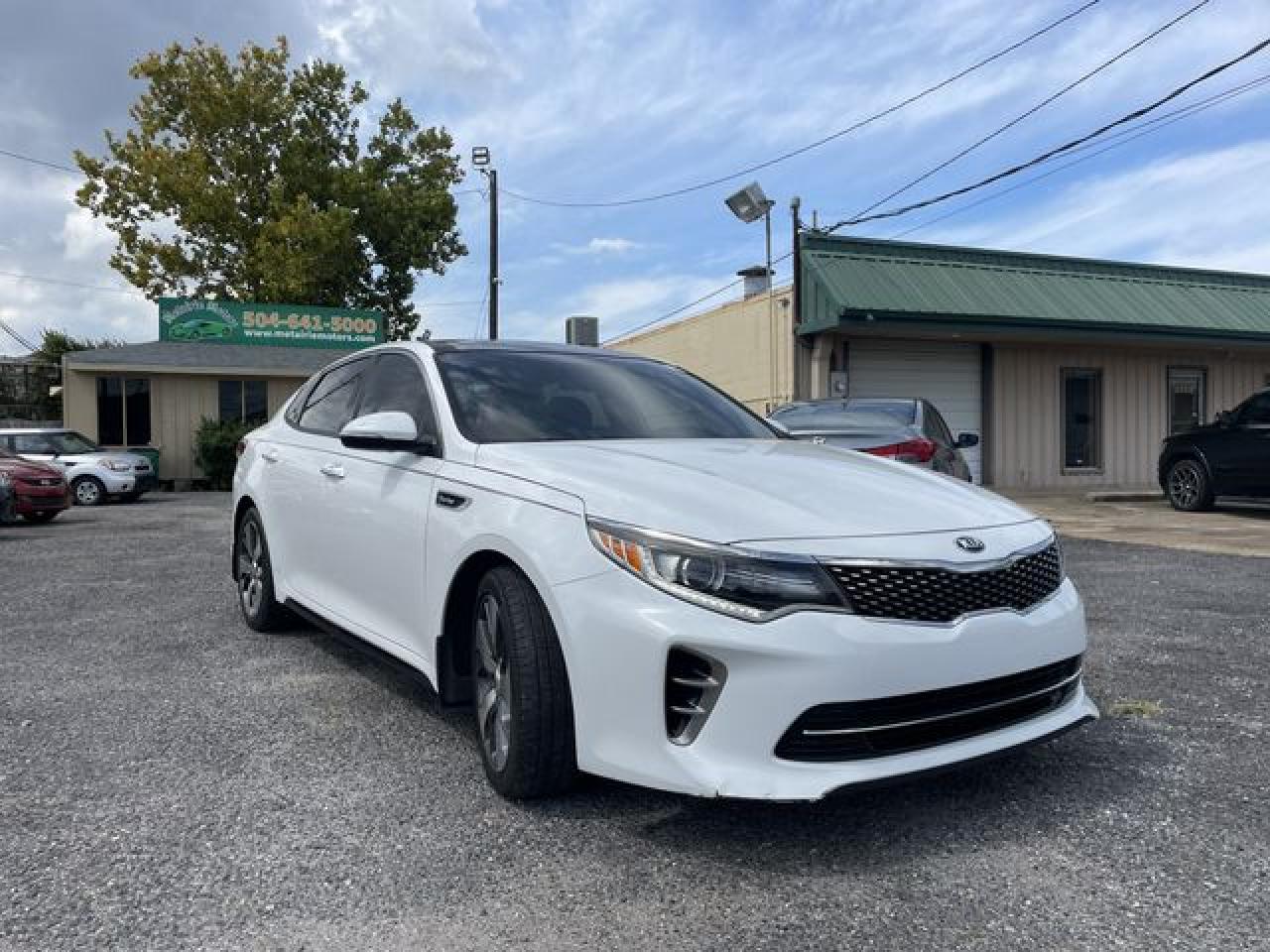 2016 Kia Optima VIN 5XXGW4L24GG002022 photo 9