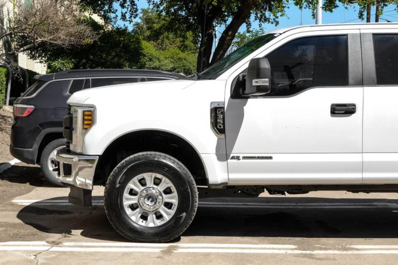 2019 Ford F-350 VIN 1FT8W3BT5KEC88002 photo 11