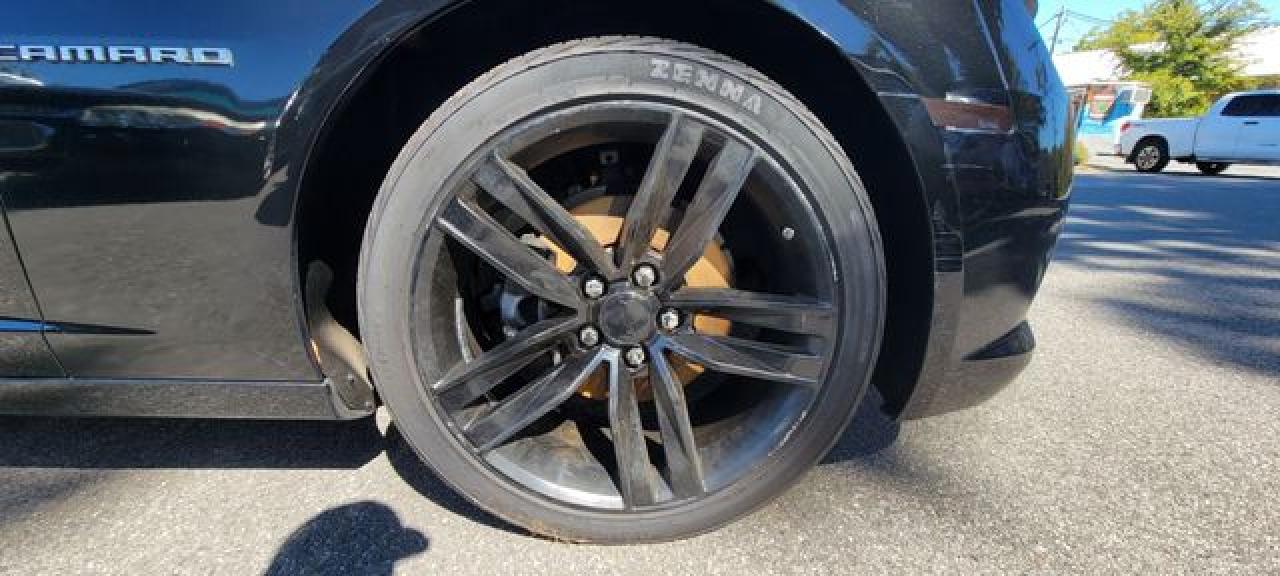 2014 Chevrolet Camaro VIN 2G1FA1E33E9275304 photo 9