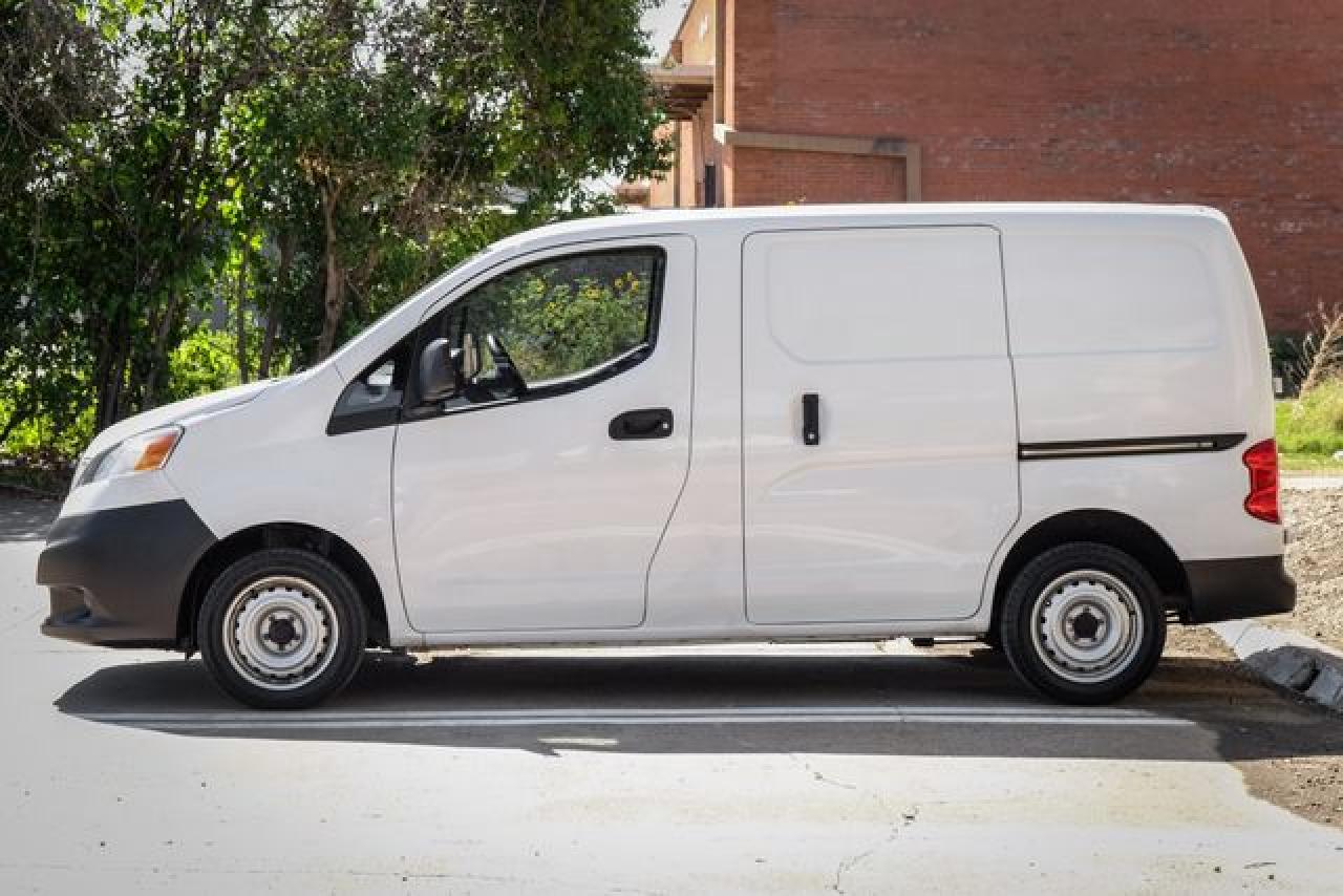 2019 Nissan Nv 200 VIN 3N6CM0KN8KK698327 photo 10