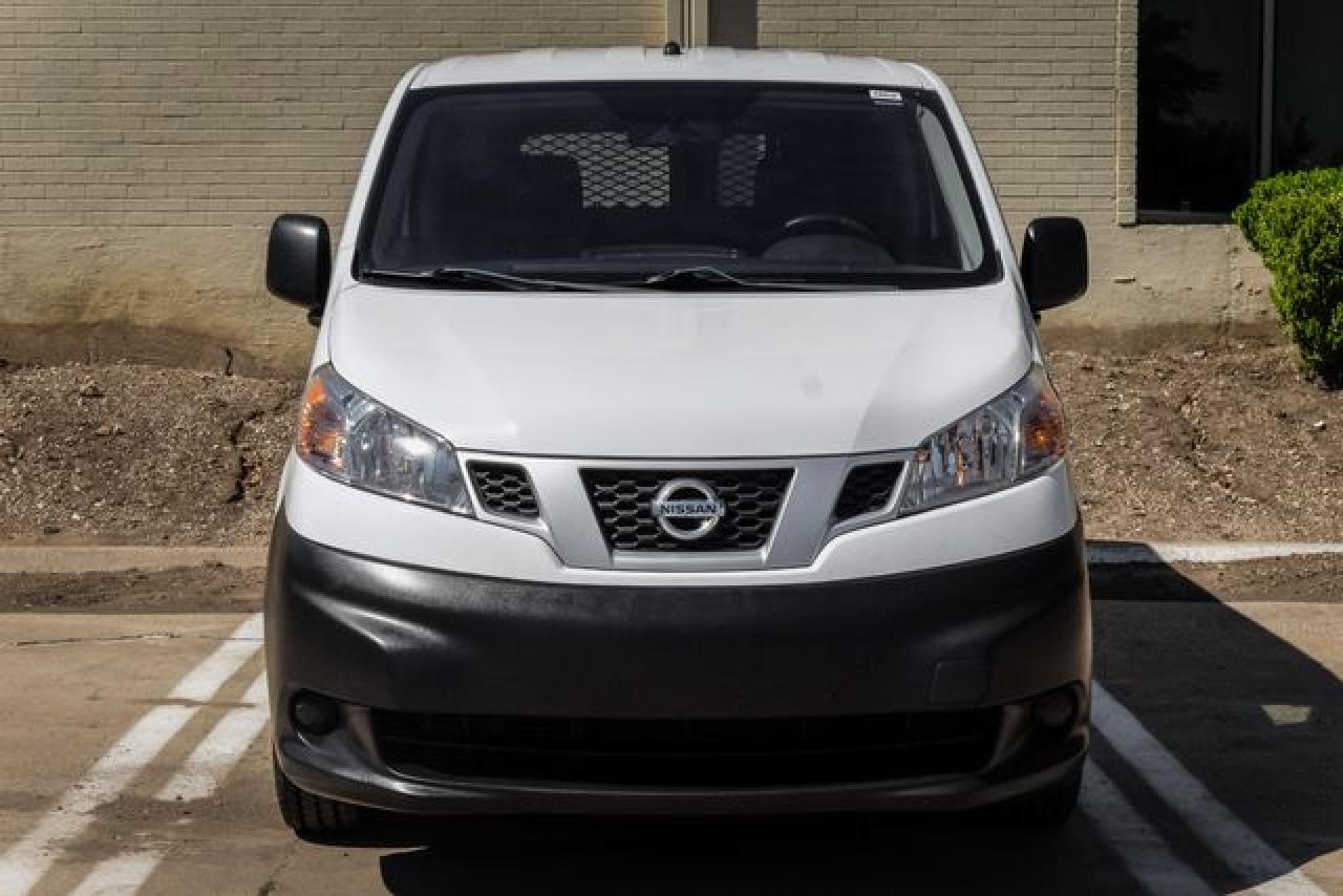 2019 Nissan Nv 200 VIN 3N6CM0KN8KK698327 photo 4