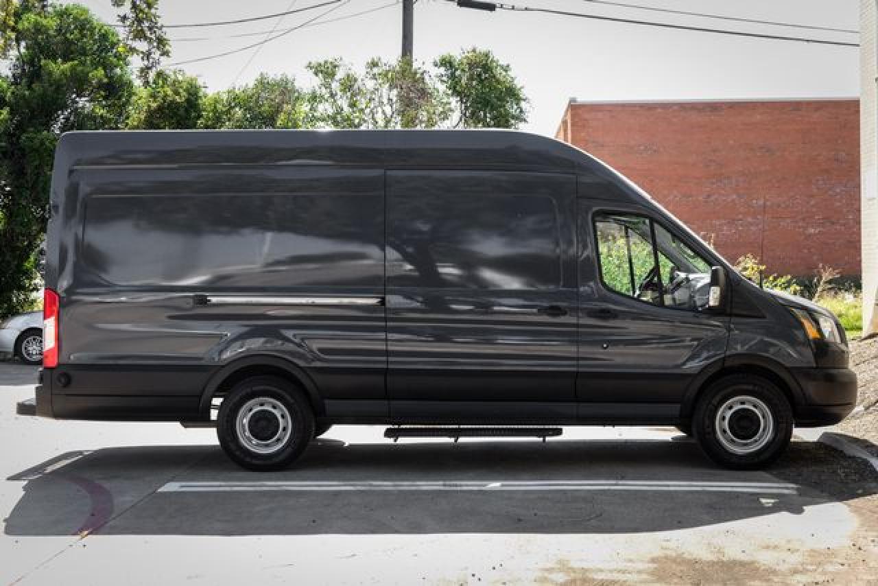 2019 Ford Transit VIN 1FTYR3XM8KKA97619 photo 6