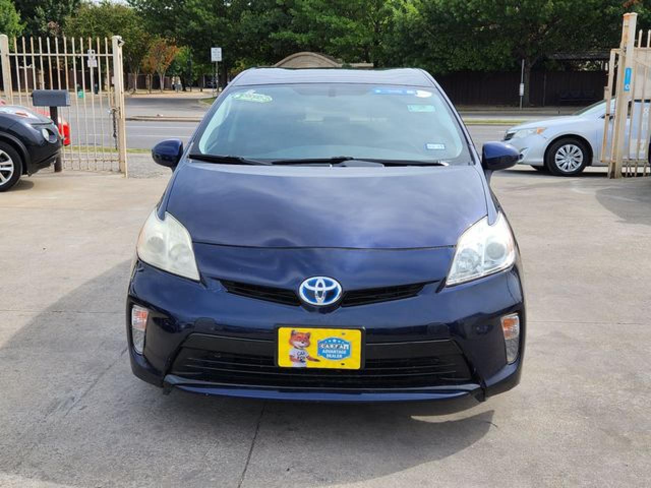 2014 Toyota Prius VIN JTDKN3DU2E1761994 photo 9