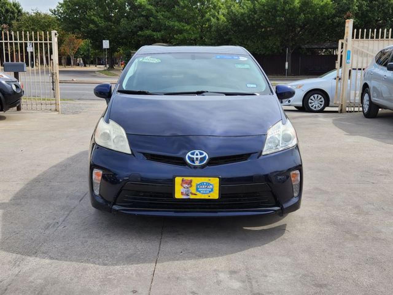2014 Toyota Prius VIN JTDKN3DU2E1761994 photo 10