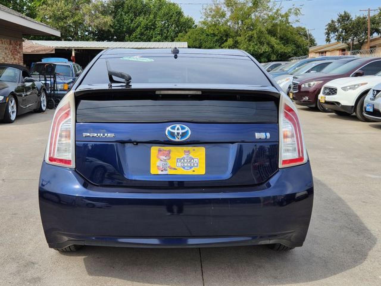 2014 Toyota Prius VIN JTDKN3DU2E1761994 photo 4