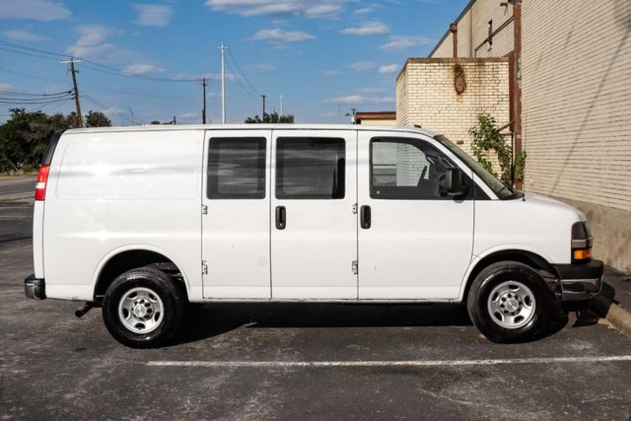 2021 Chevrolet Express 2500 VIN 1GCWGAF77M1239142 photo 6
