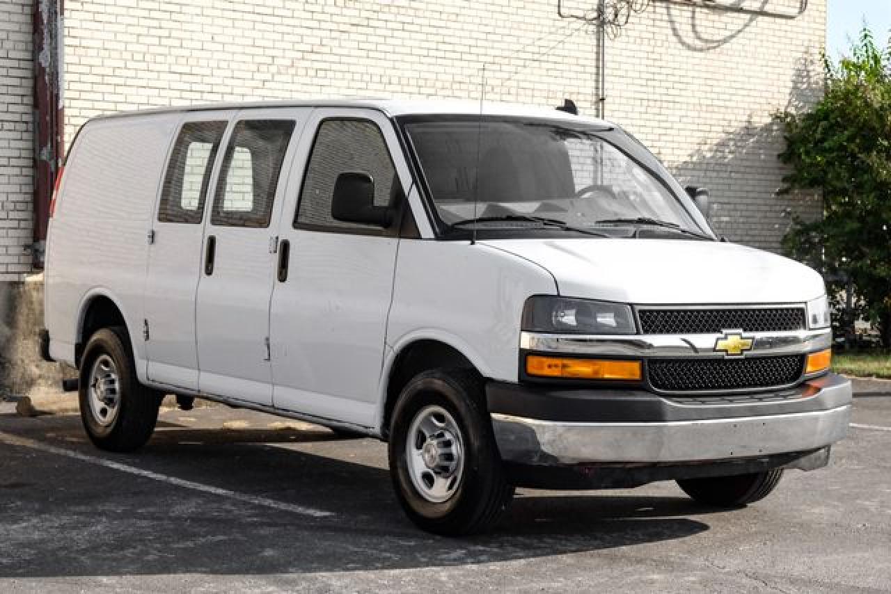 2021 Chevrolet Express 2500 VIN 1GCWGAF77M1239142 photo 5