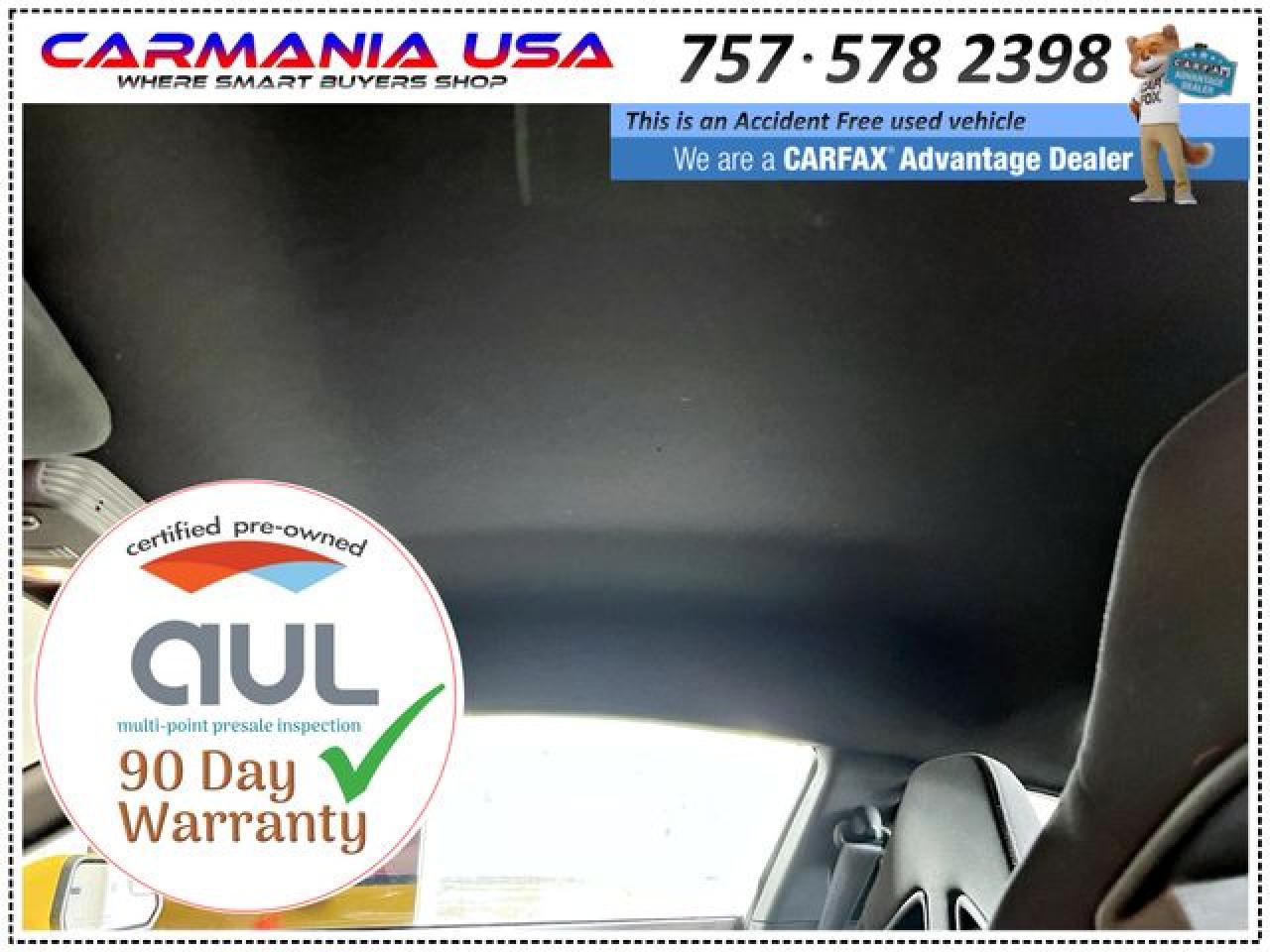 2015 Ford Mustang VIN 1FA6P8TH2F5334893 photo 10