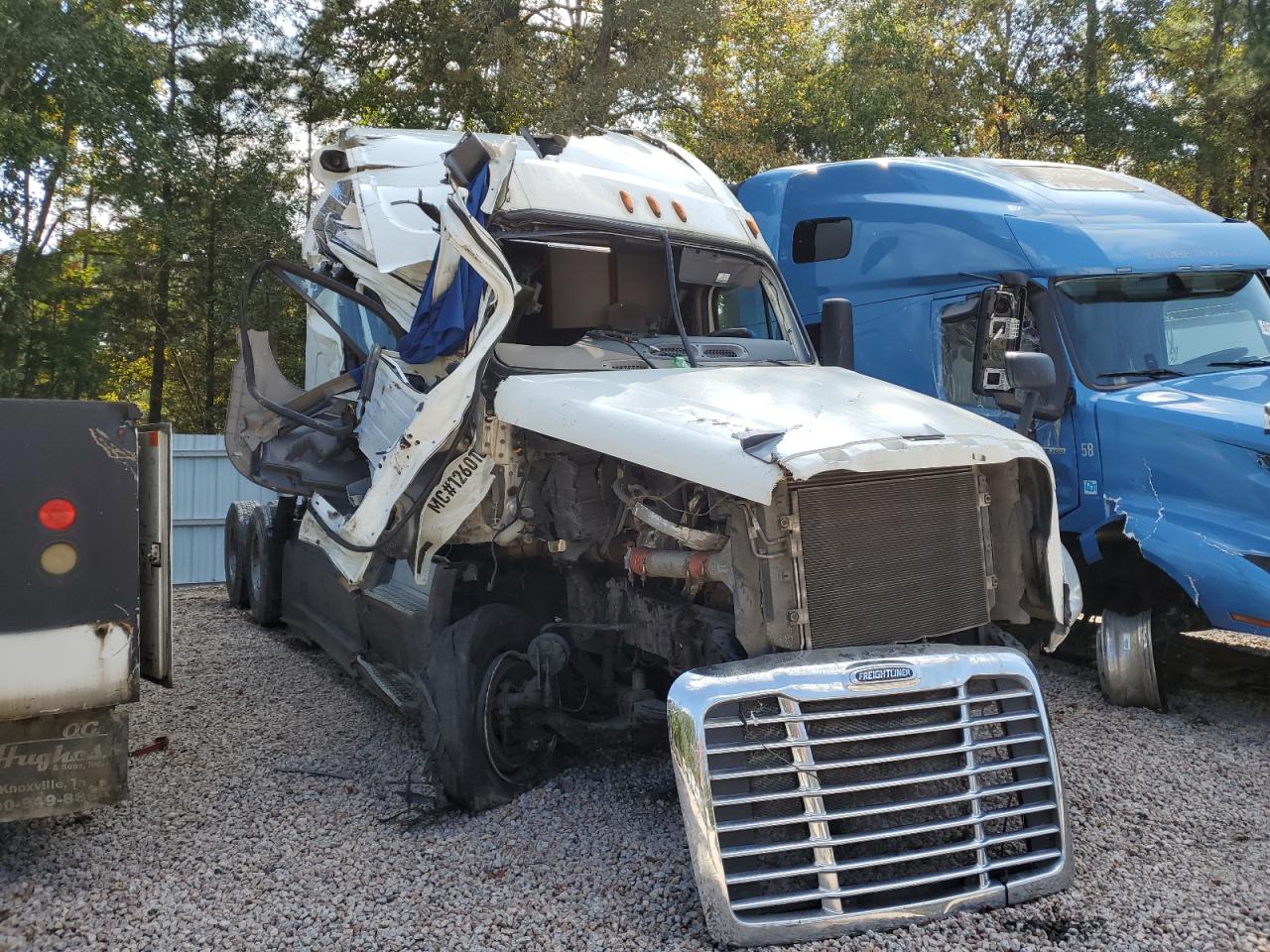 2015 FREIGHTLINER CASCADIA 125 VIN 3AKJGLD56FSGG5088 photo 1
