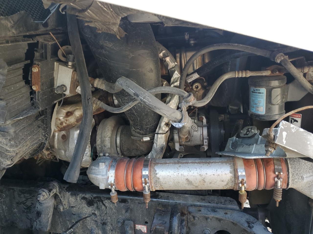 2015 FREIGHTLINER CASCADIA 125 VIN 3AKJGLD56FSGG5088 photo 7