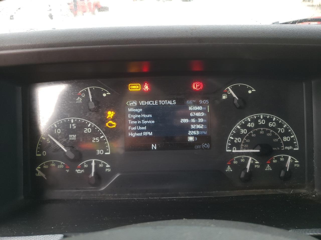 2019 VOLVO Vn VIN 4V4NC9EH9KN198670 photo 8