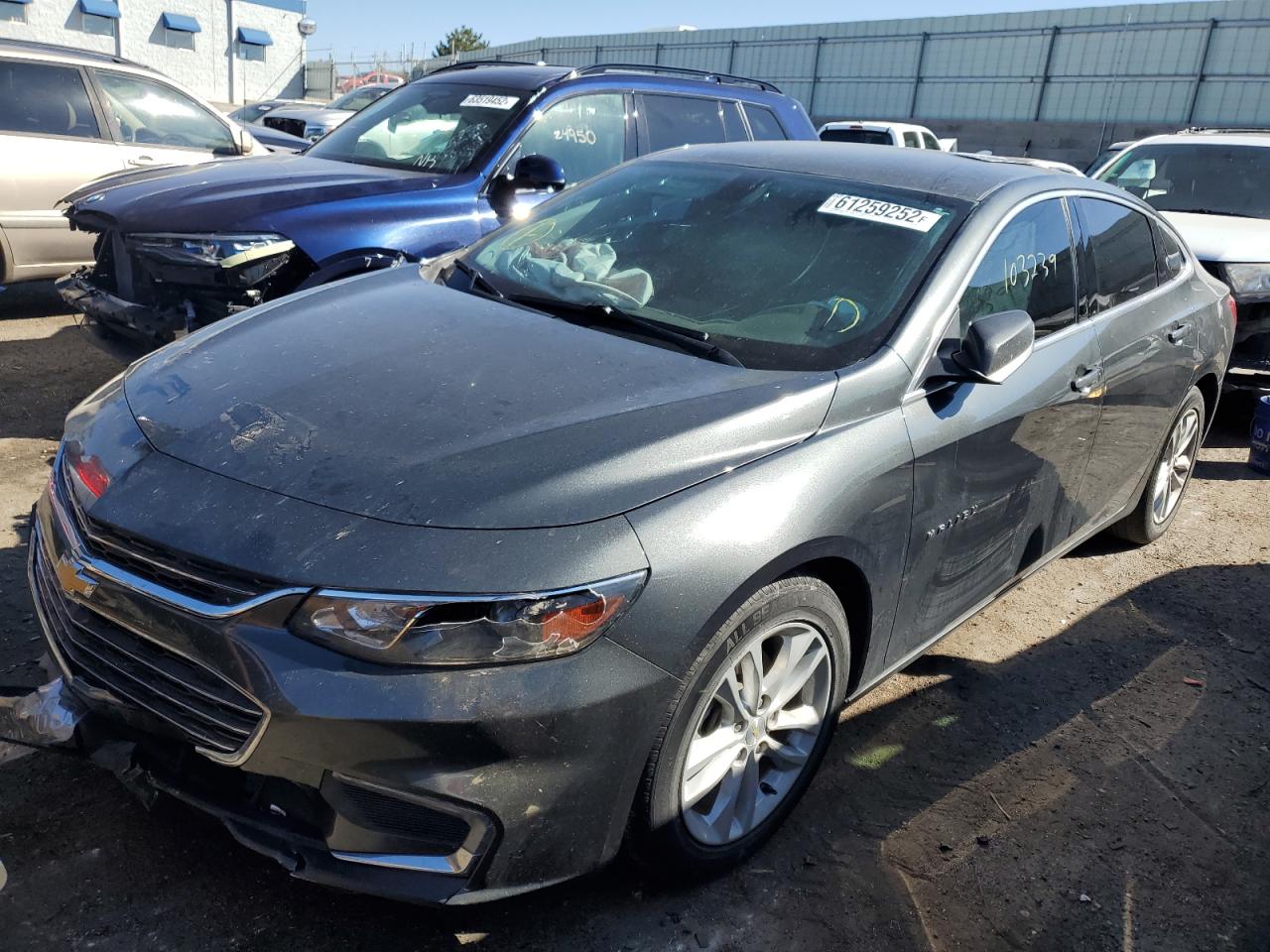2017 Chevrolet Malibu VIN 1G1ZE5ST4HF106062 photo 2