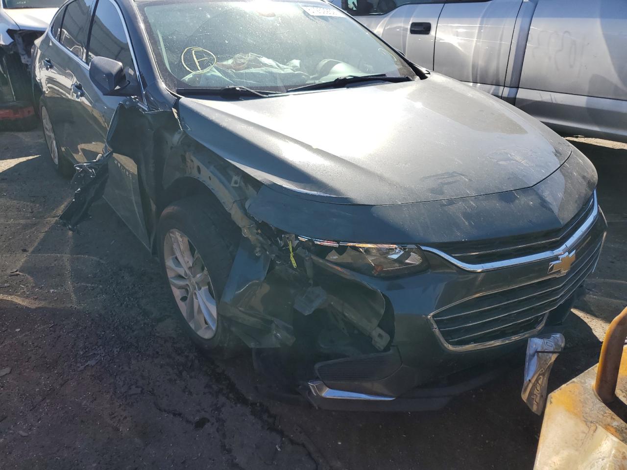 2017 Chevrolet Malibu VIN 1G1ZE5ST4HF106062 photo 9