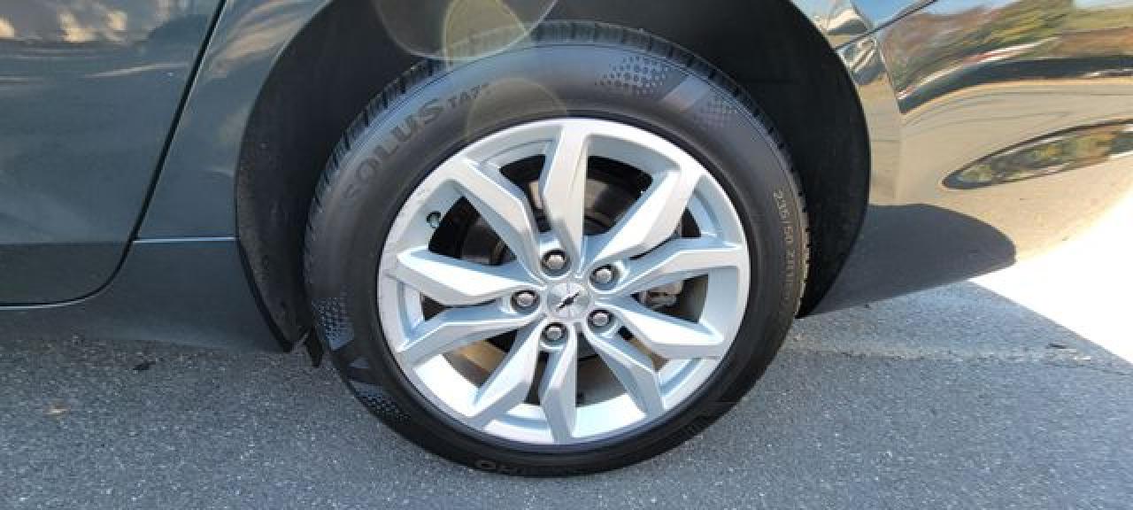 2018 Chevrolet Impala VIN 2G1105S32J9138843 photo 11