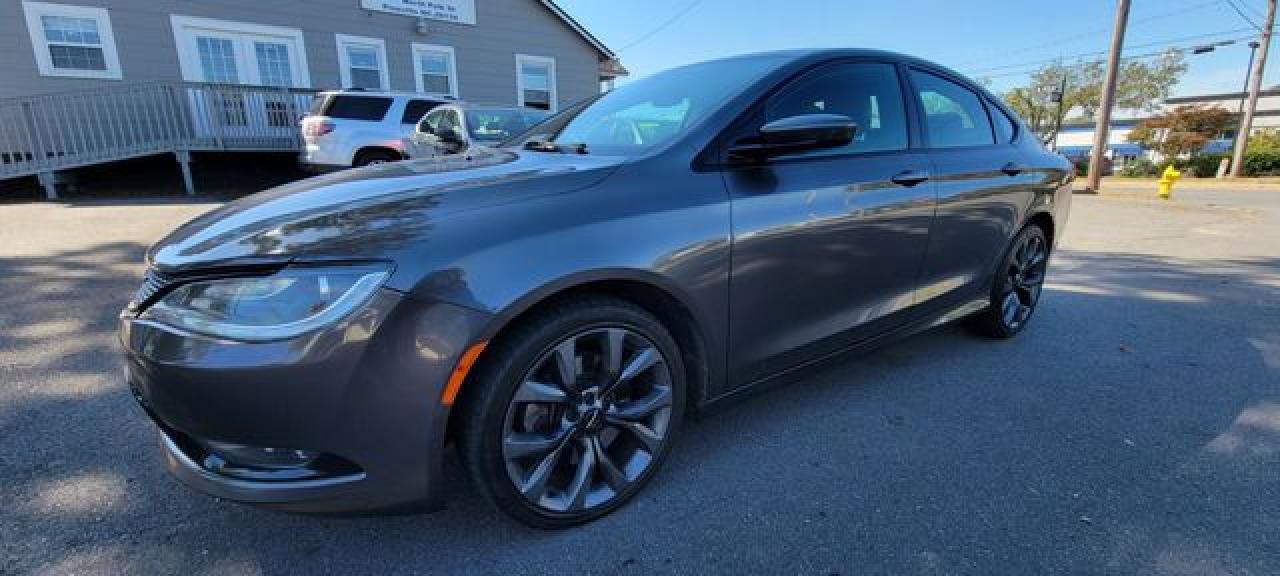2015 Chrysler 200 VIN 1C3CCCDG7FN644284 photo 2