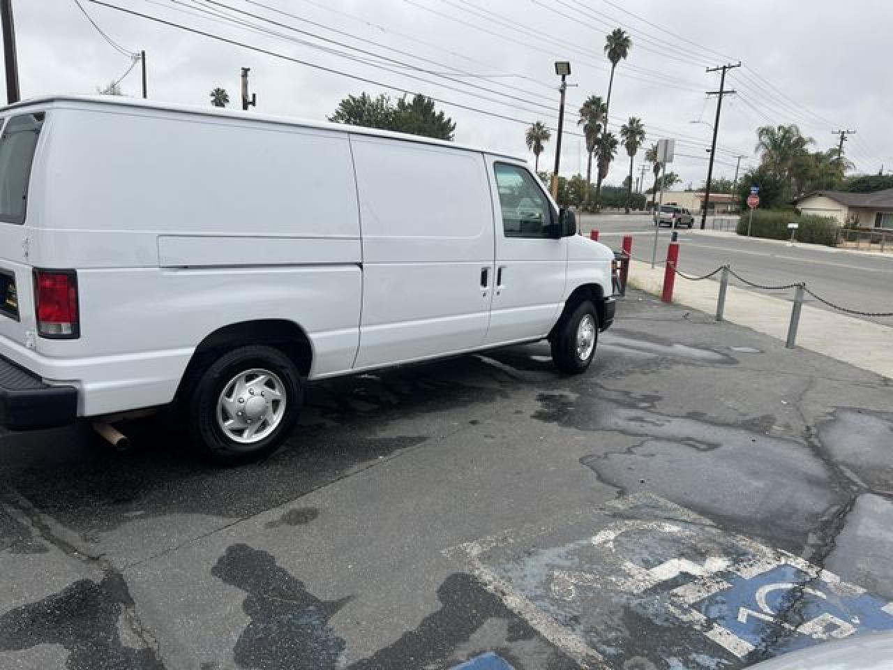 2014 FORD Econoline van VIN 1FTNE1EW7EDA38450 photo 4