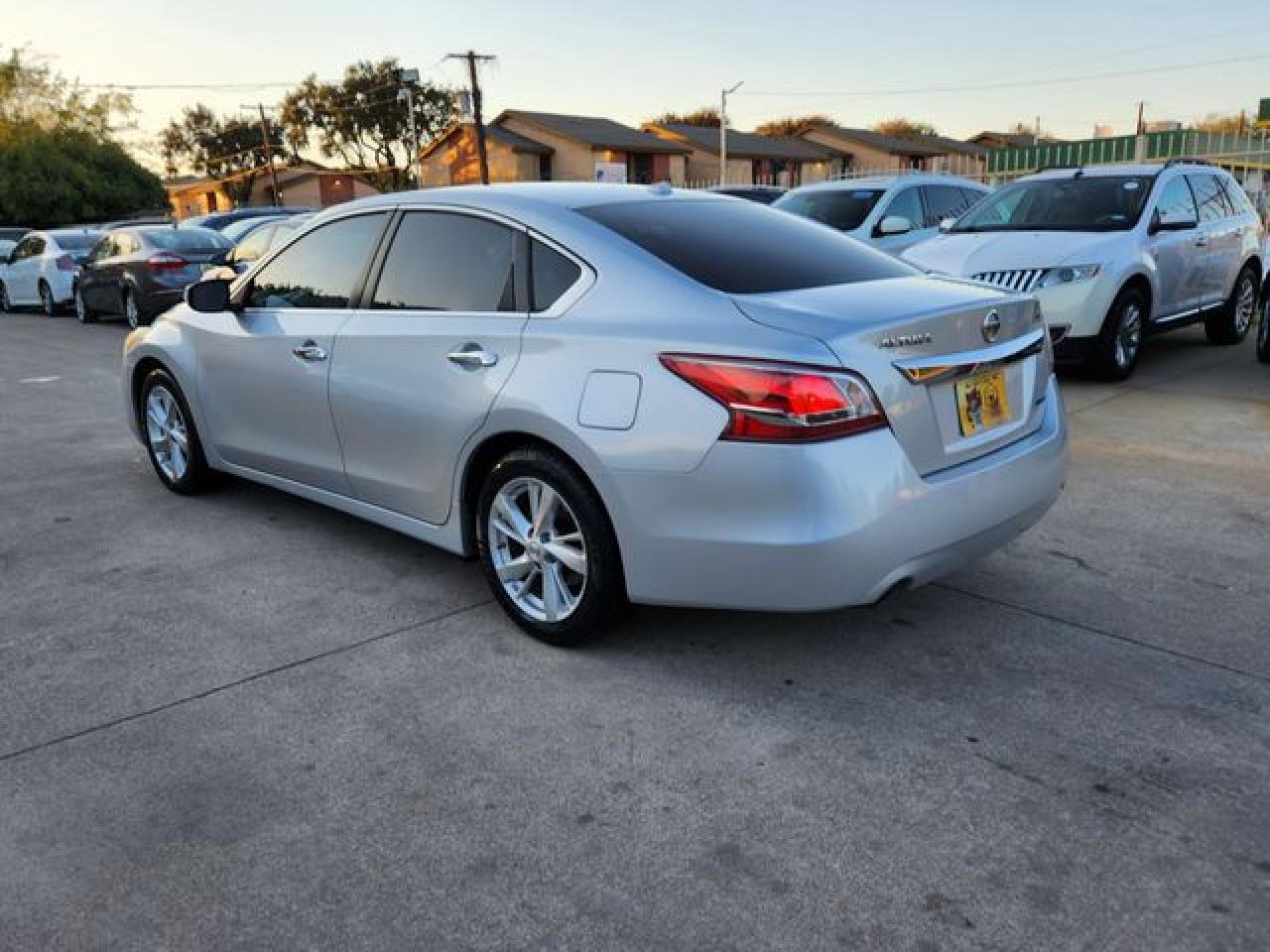 2013 Nissan Altima VIN 1N4AL3AP4DN585690 photo 8