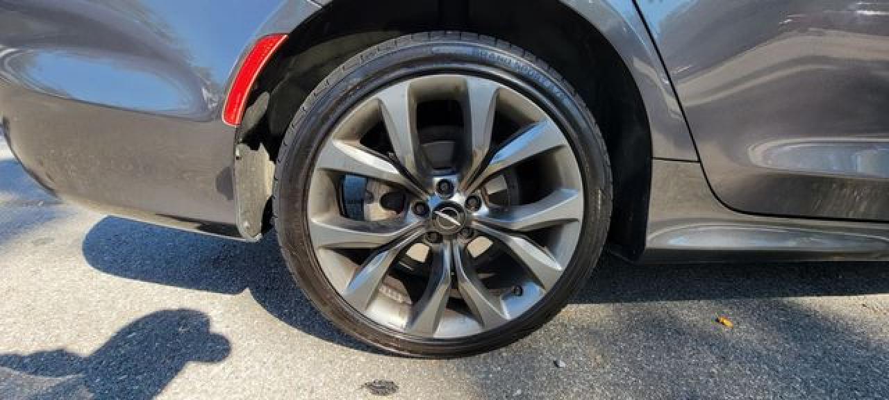 2015 Chrysler 200 VIN 1C3CCCDG7FN644284 photo 8