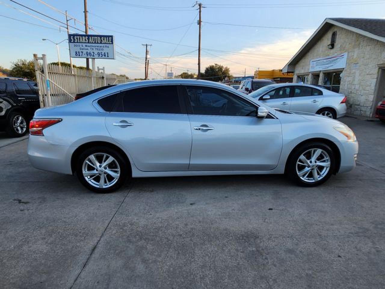 2013 Nissan Altima VIN 1N4AL3AP4DN585690 photo 9
