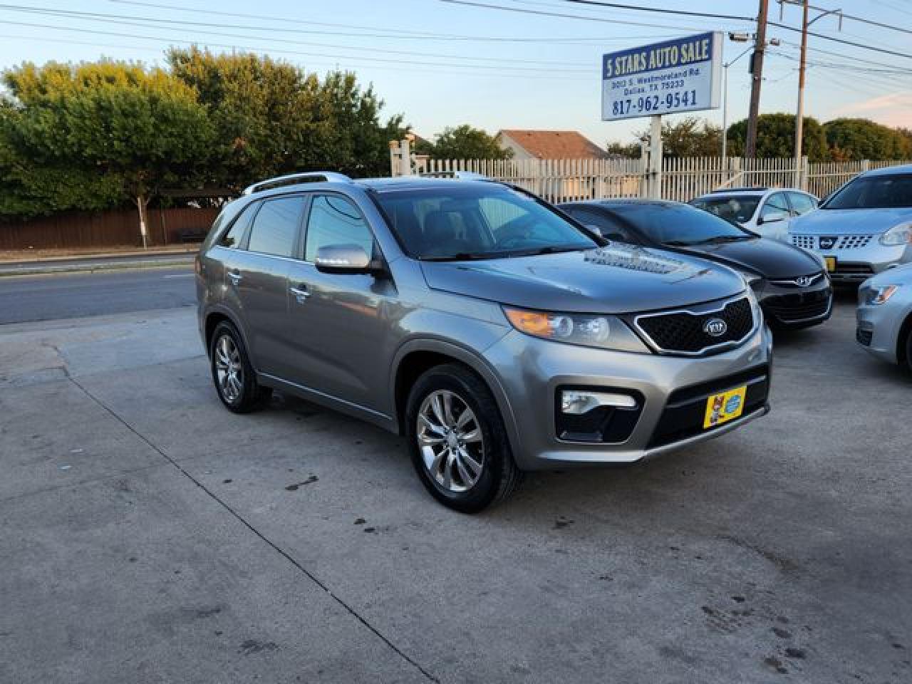 2013 Kia Sorento VIN 5XYKW4A23DG386556 photo 1