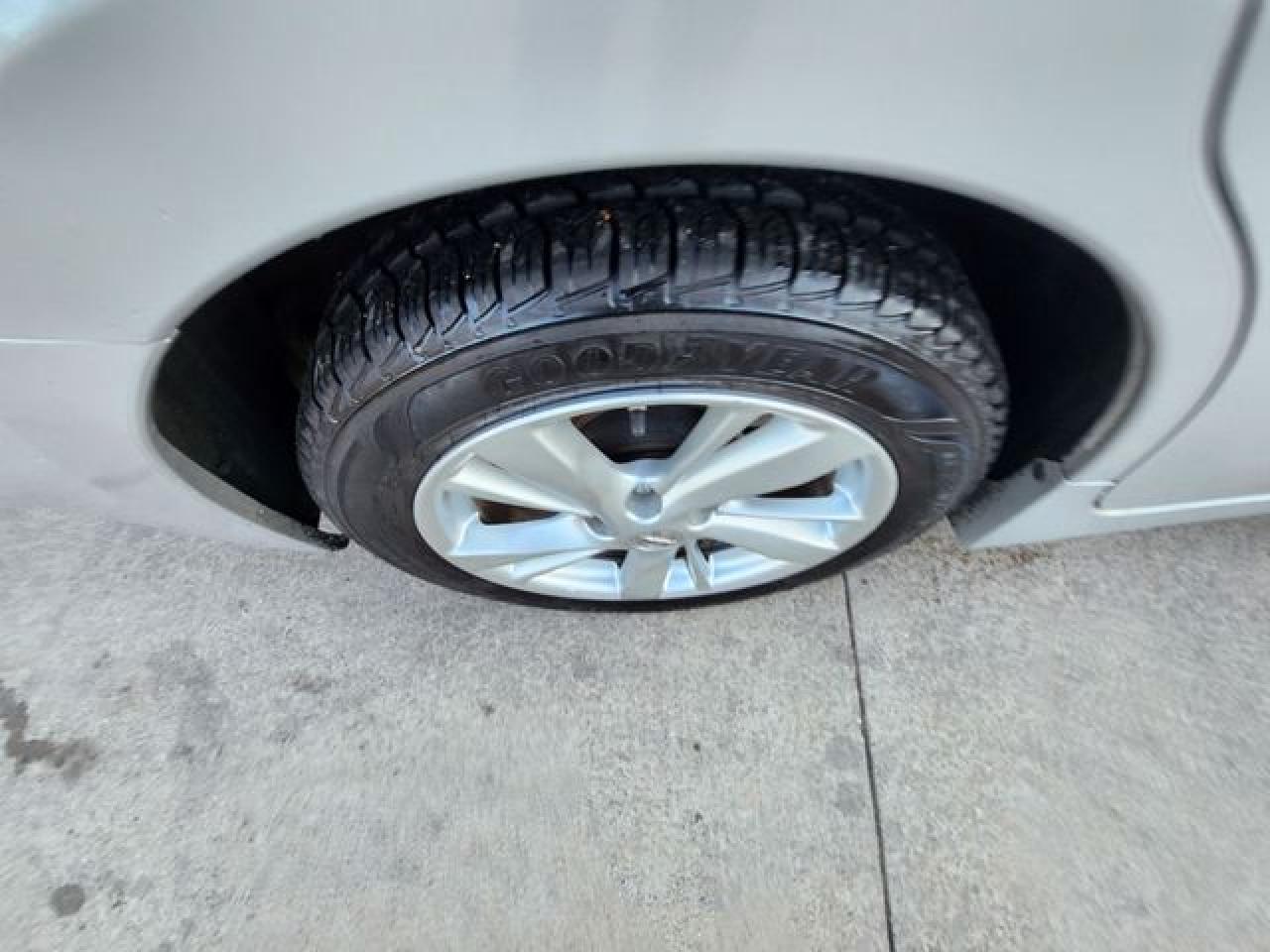 2013 Nissan Altima VIN 1N4AL3AP4DN585690 photo 12