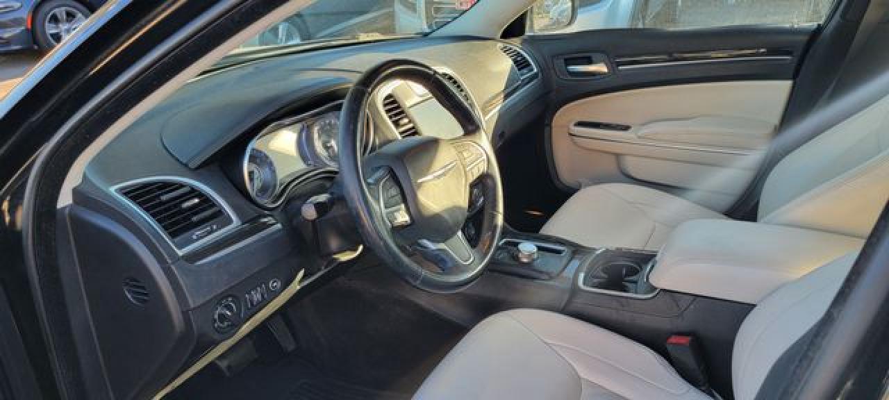 2015 Chrysler 300 VIN 2C3CCAAG4FH807202 photo 12