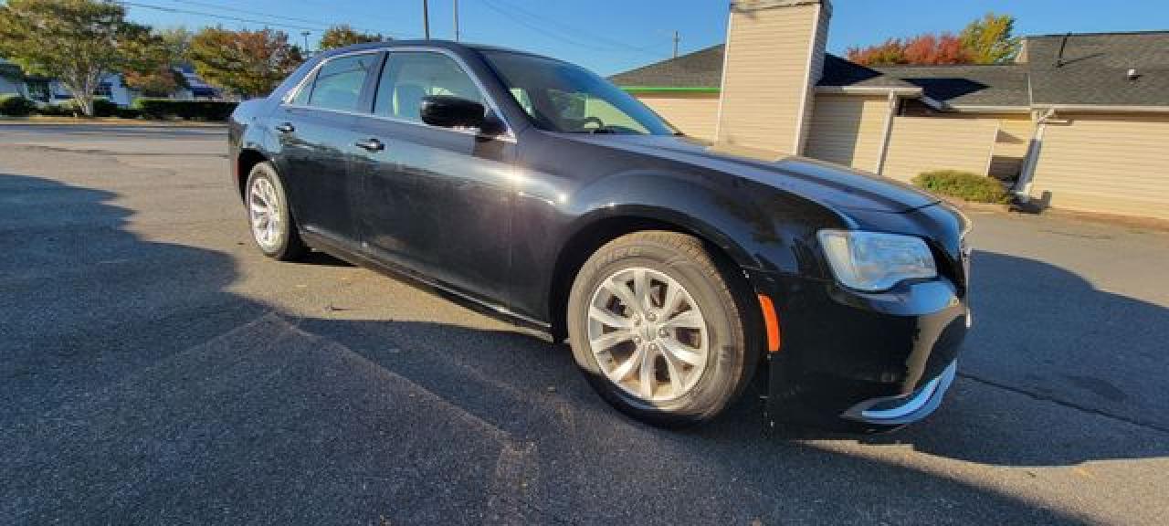 2015 Chrysler 300 VIN 2C3CCAAG4FH807202 photo 4