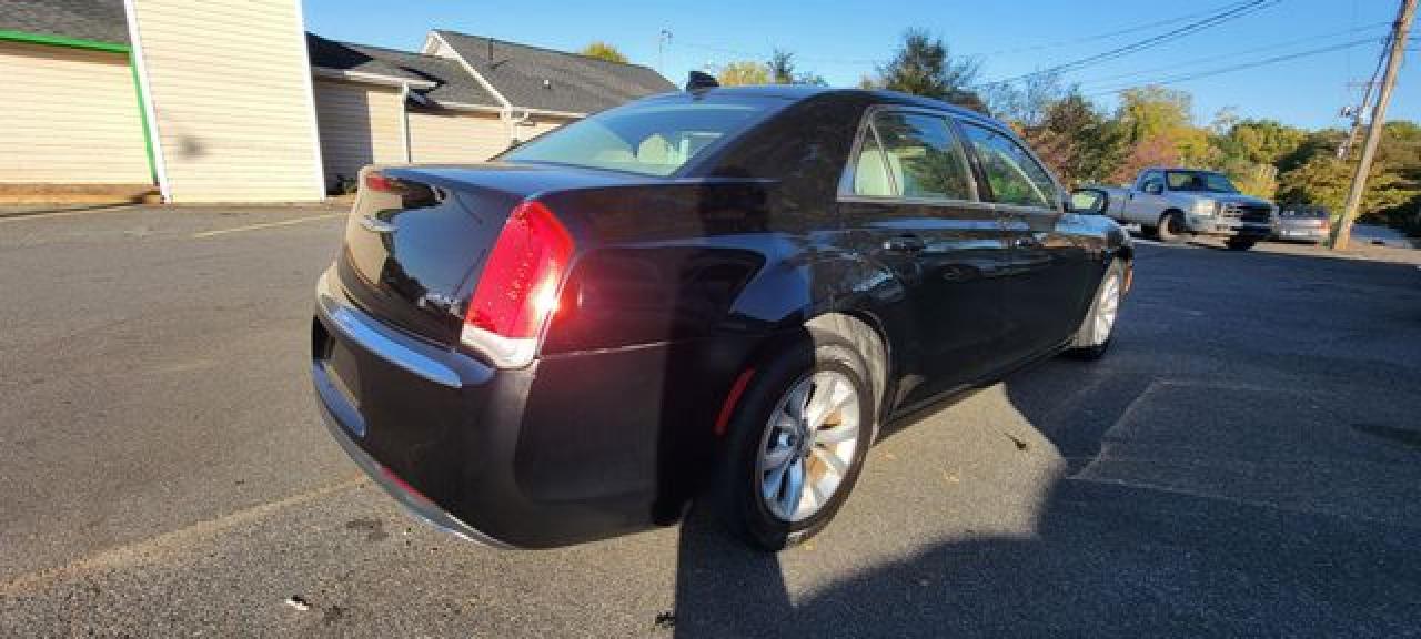 2015 Chrysler 300 VIN 2C3CCAAG4FH807202 photo 6