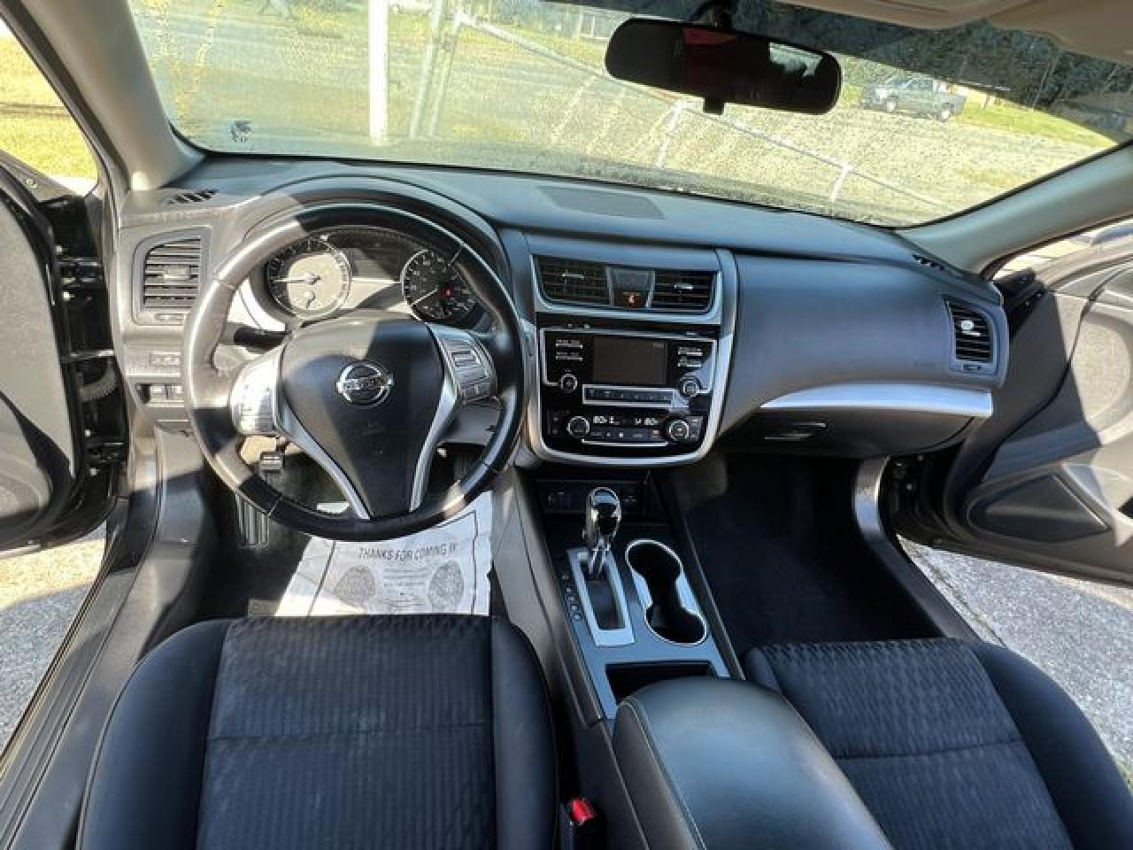 2018 Nissan Altima VIN 1N4AL3AP7JC244050 photo 8