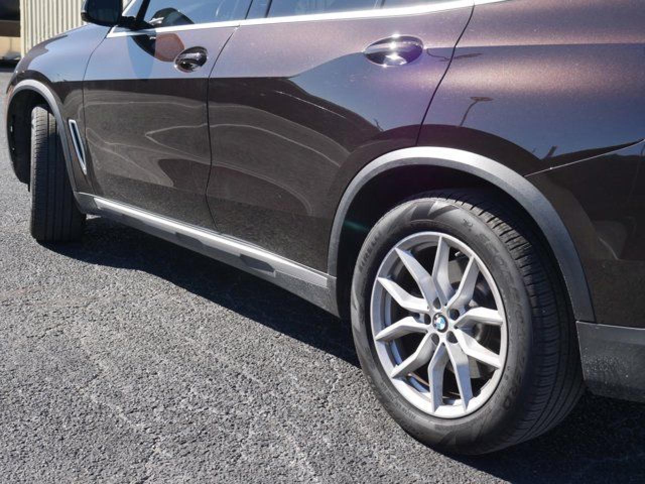 2021 BMW X5 VIN 5UXCR6C07M9G27427 photo 9