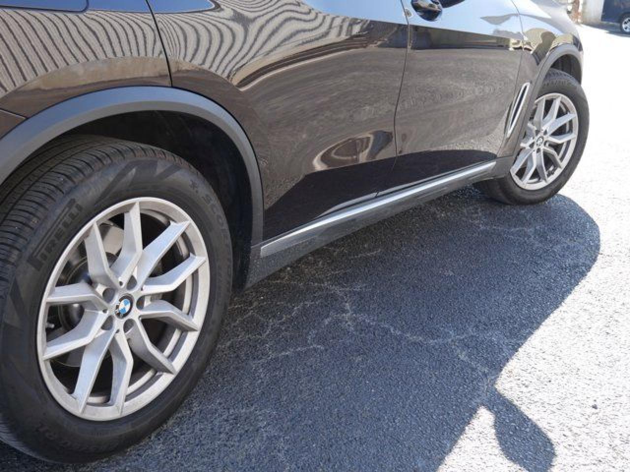 2021 BMW X5 VIN 5UXCR6C07M9G27427 photo 10
