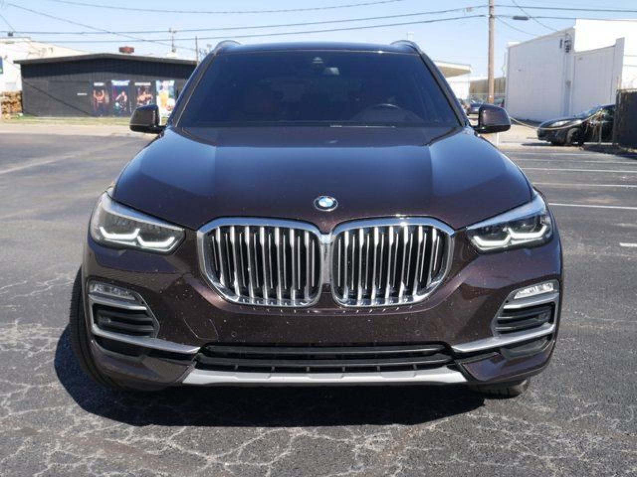 2021 BMW X5 VIN 5UXCR6C07M9G27427 photo 2
